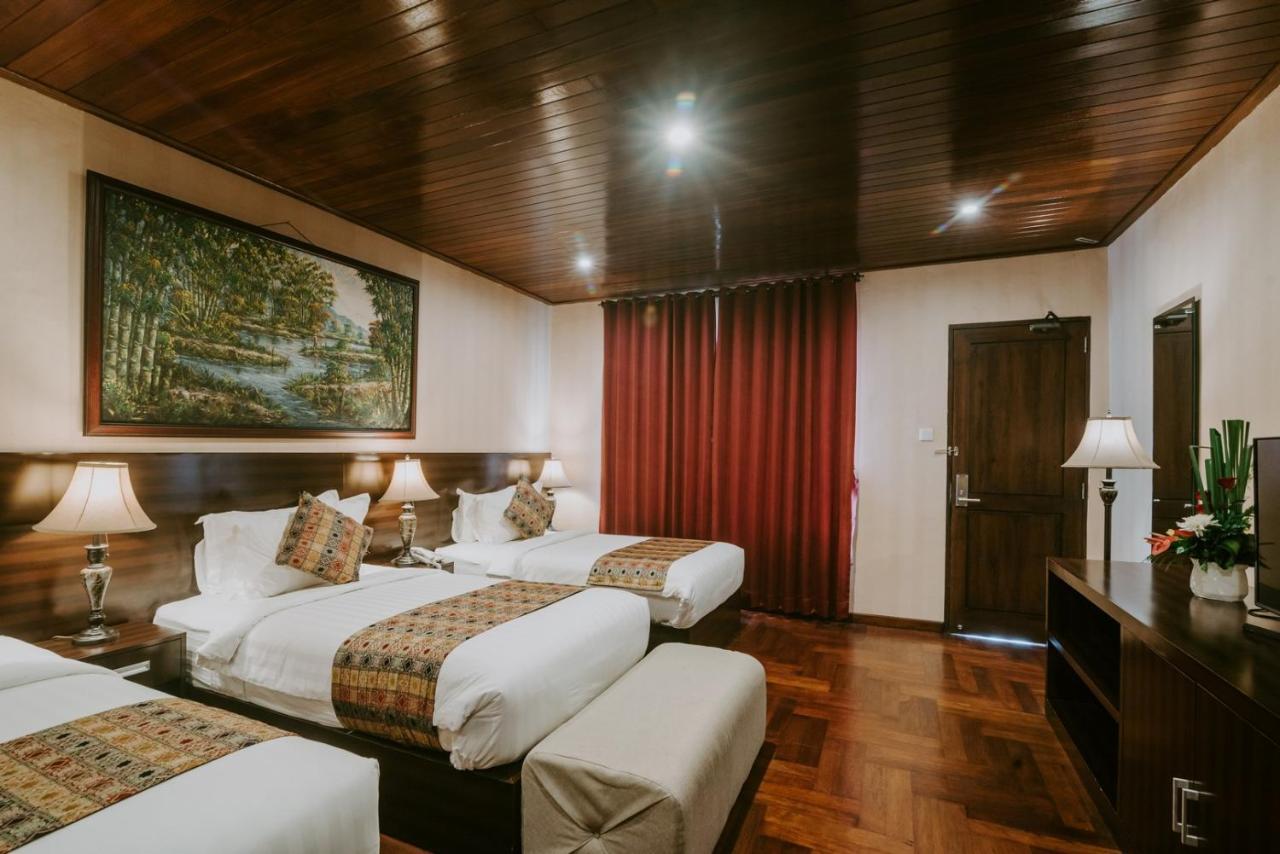 Arthur Suites By Mahavilas Kuta Lombok Exteriör bild