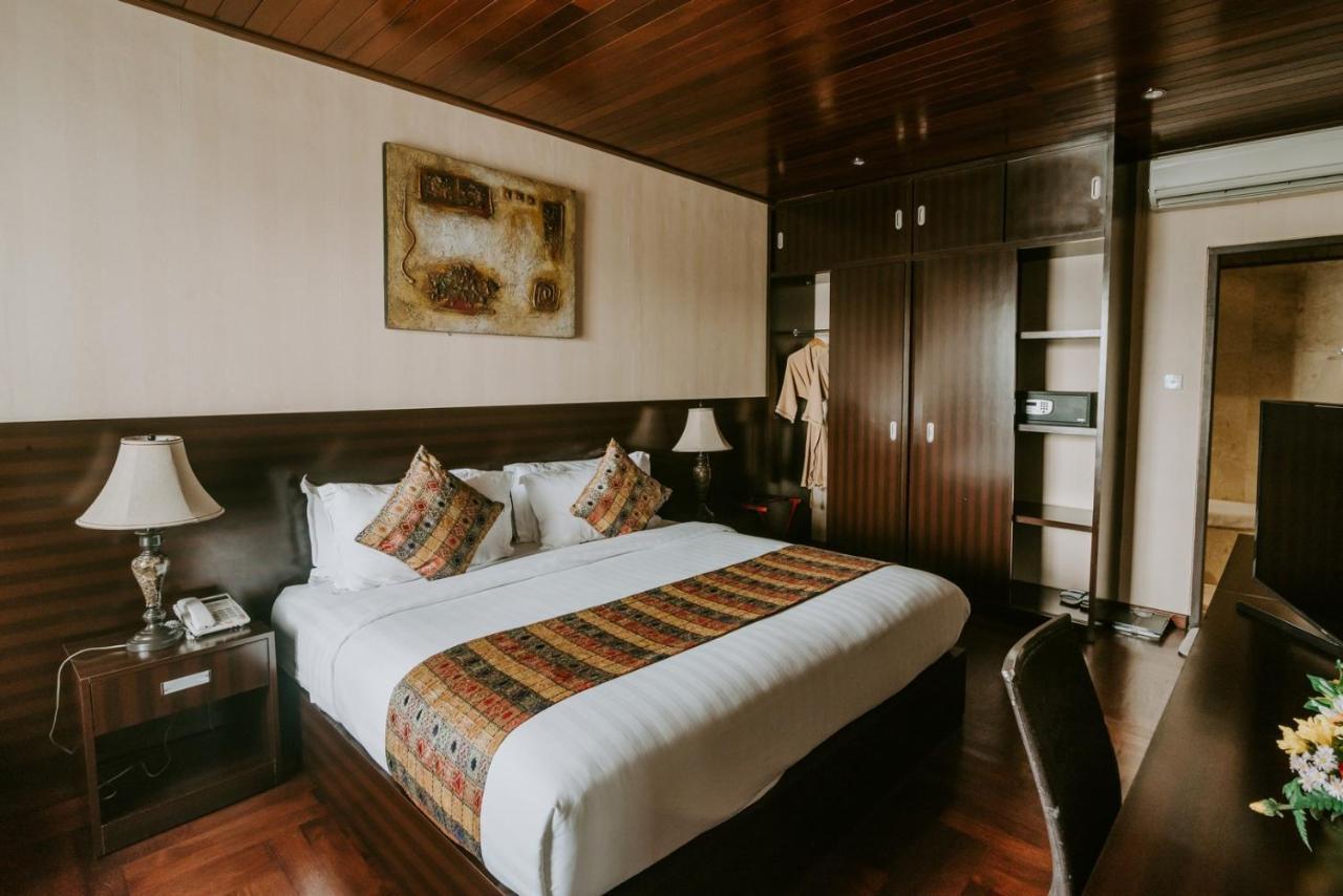 Arthur Suites By Mahavilas Kuta Lombok Exteriör bild